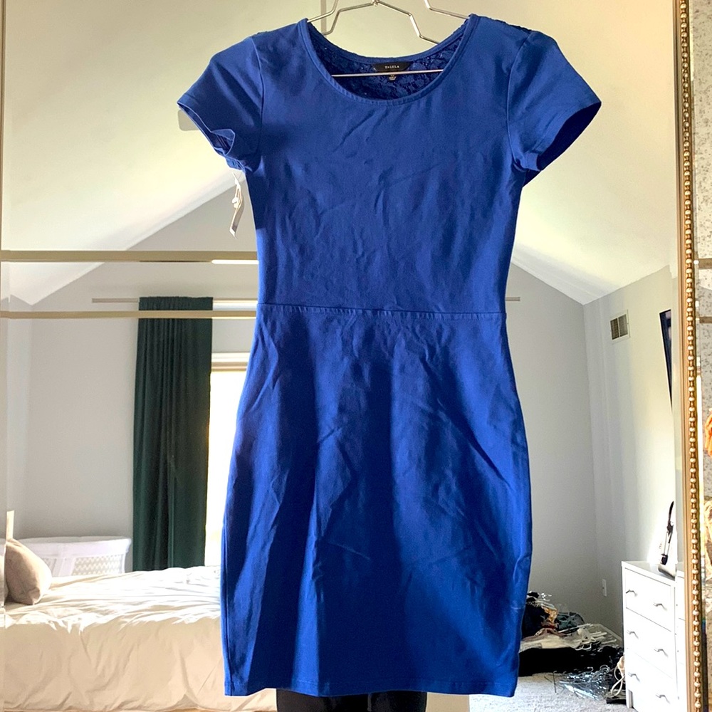 NEW Aritiza mini dress